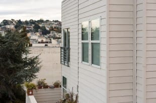 Castro neighborhood in San Francisco looking towards Diamond Heights.